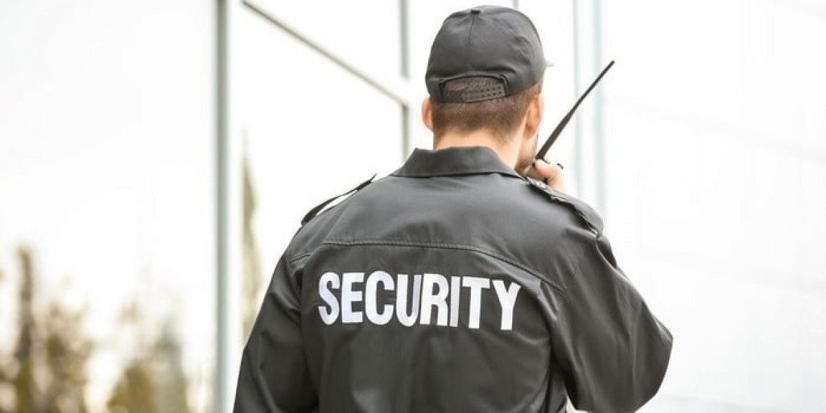 Building a Culture of Safety The Corporate Security Guard's Role in Employee Confidence